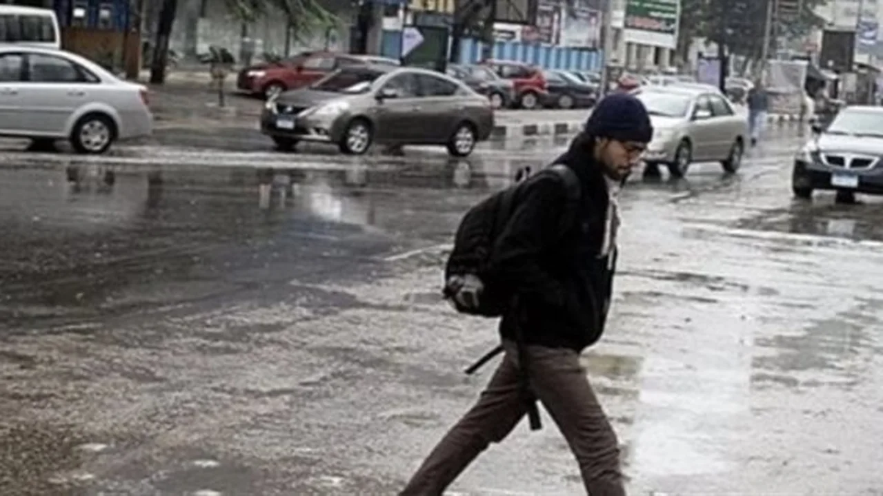 تحذير الأرصاد.. اضطراب جوي يضرب المحافظات مع انخفاض ملحوظ في درجات الحرارة ليلًا